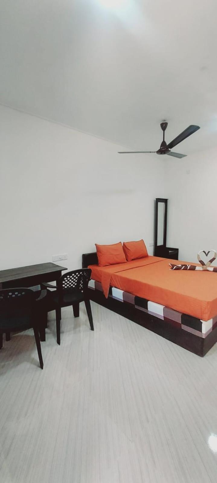 Nilaveli Beach Rooms エクステリア 写真