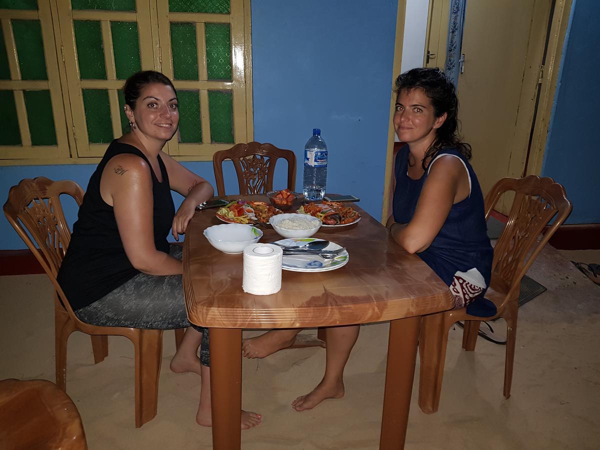Nilaveli Beach Rooms エクステリア 写真