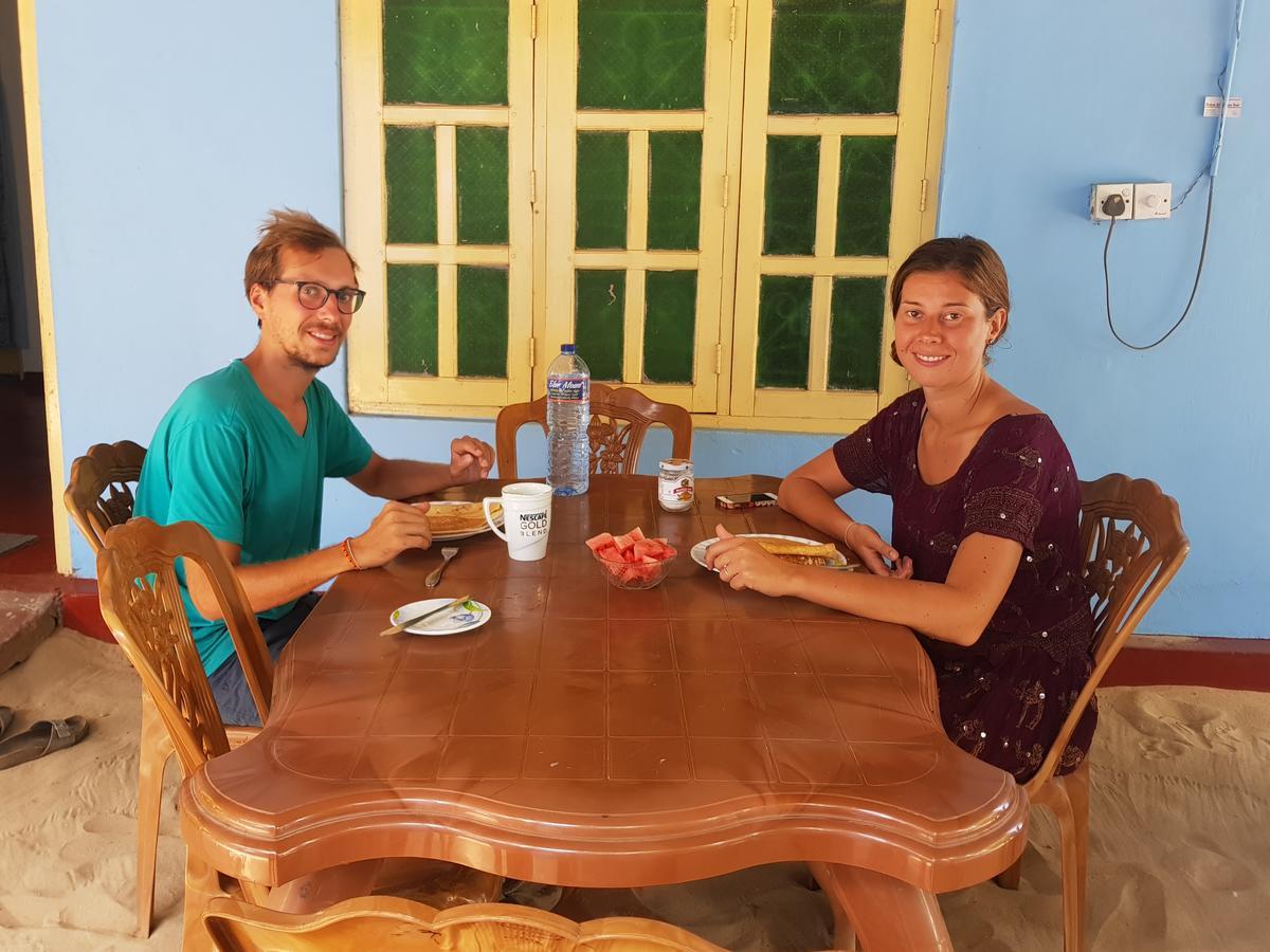 Nilaveli Beach Rooms エクステリア 写真
